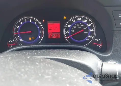 2009 Infiniti G37X из США, поврежденный, VIN JNKCV64F09M650211